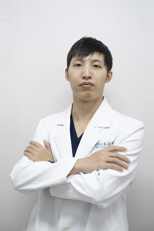 Dr.施钦鑫
